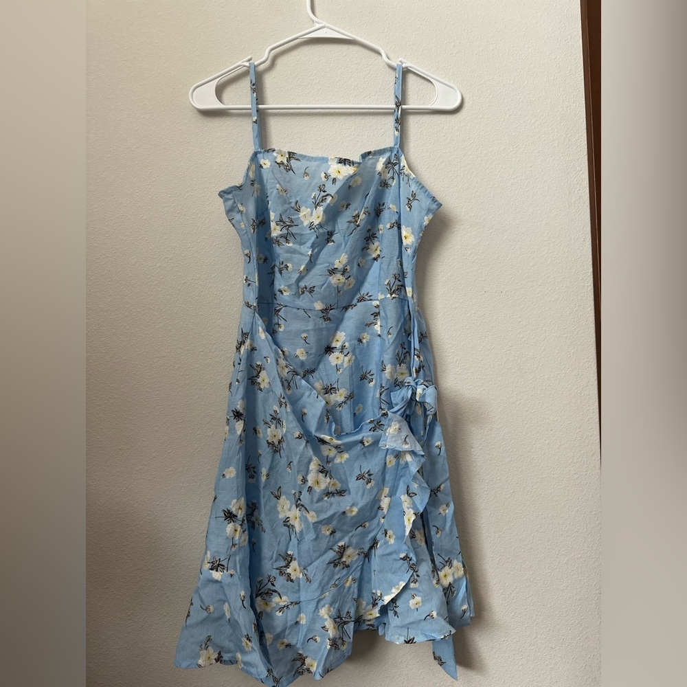 Hello Molly Blue Cotton Floral Feminine Ruffle Sundress Size 8 Cottagecore - Picture 2 of 4